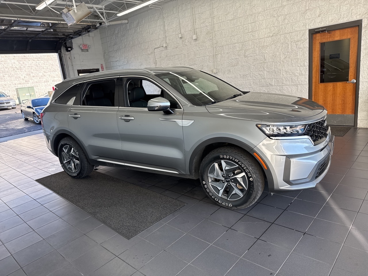 2022 Kia Sorento S Hybrid's photo