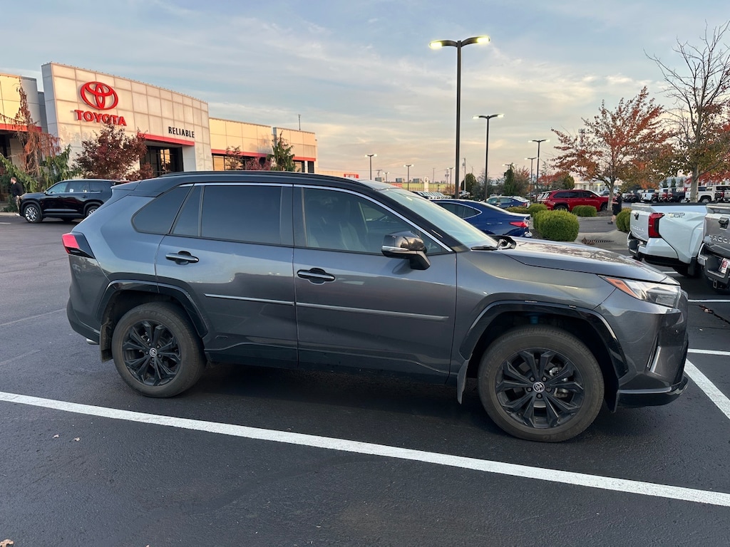 Used 2022 Toyota RAV4 Hybrid XSE SUV