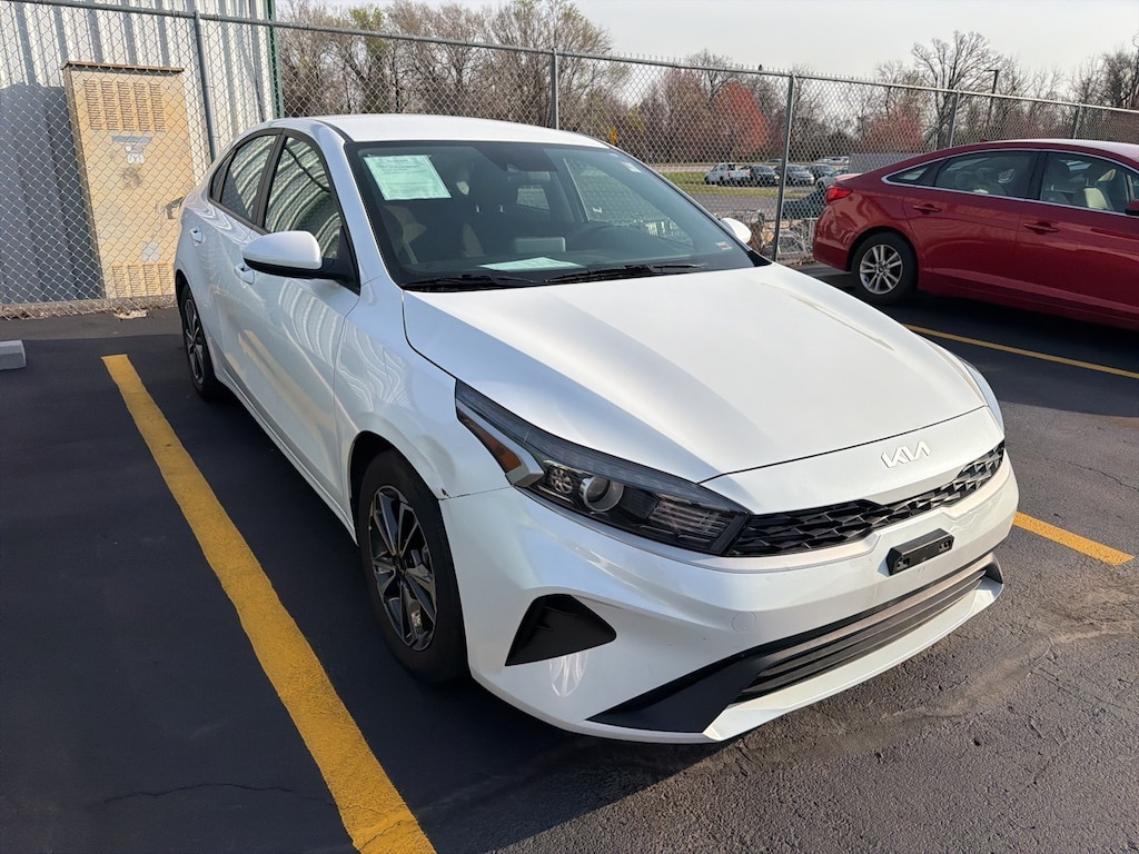 Used 2024 Kia Forte LXS Sedan