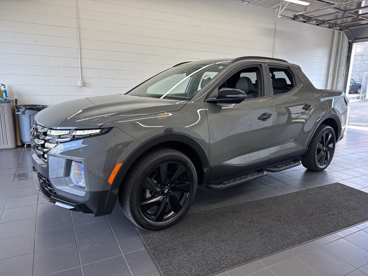 2024 Hyundai Santa Cruz SEL Activity Night photo 4