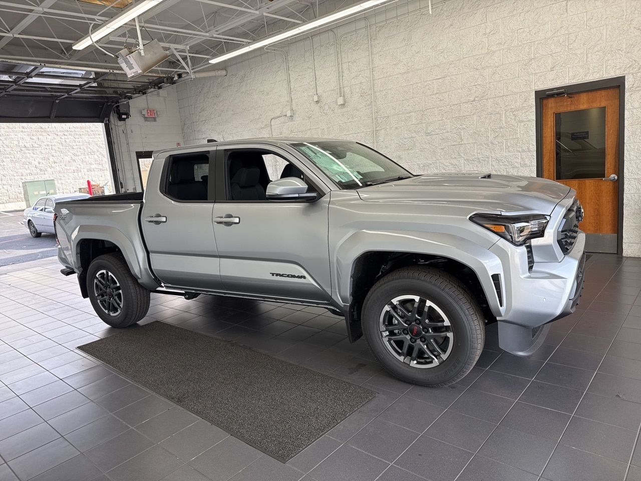 2025 Toyota Tacoma TRD Sport's photo