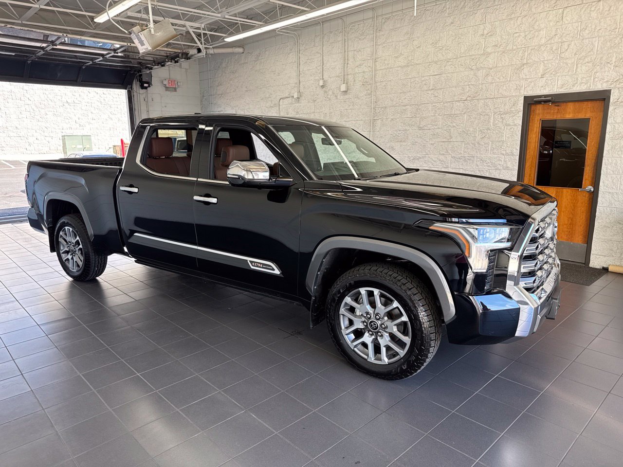  2023 Toyota Tundra 1794 Edition CrewMax Cab LB 4WD   