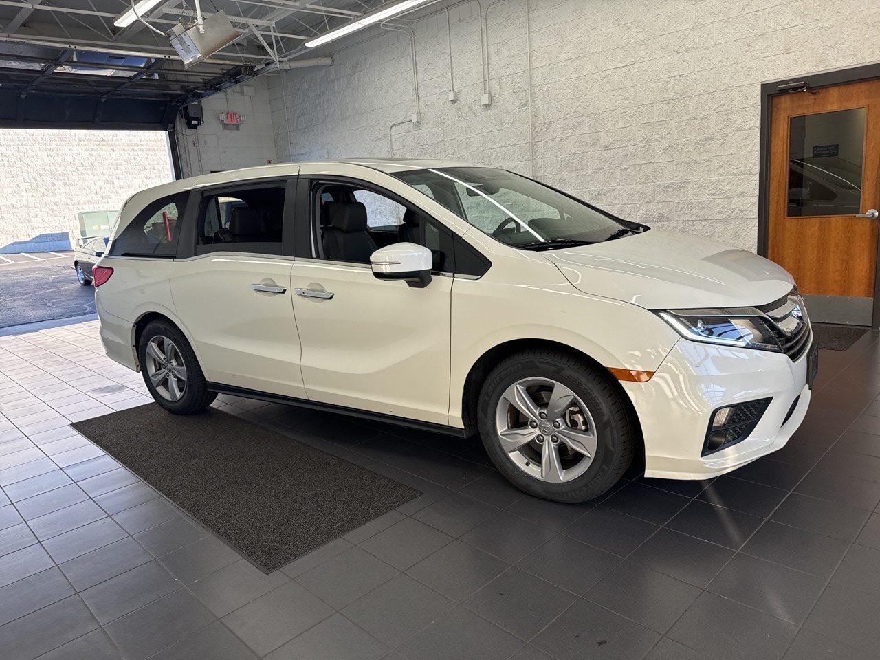 2019 Honda Odyssey EX-L's photo