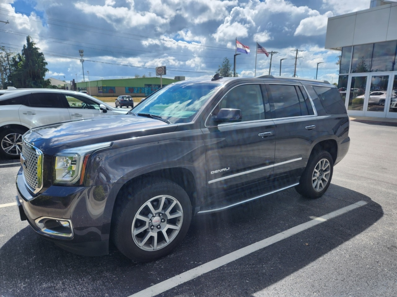 Used 2016 GMC Yukon Denali with VIN 1GKS2CKJ3GR430206 for sale in Springfield, MO