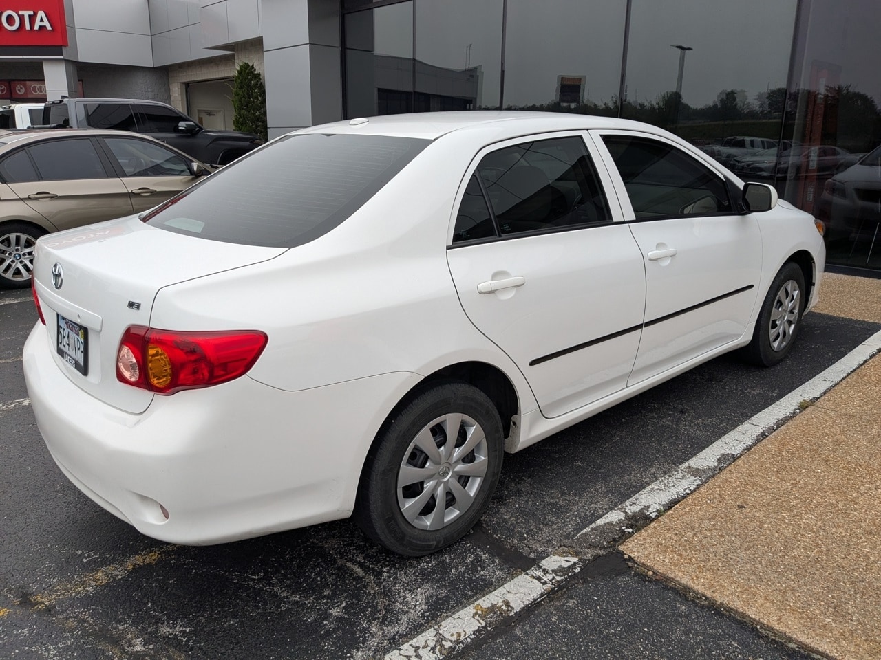 Used 2010 Toyota Corolla LE with VIN 1NXBU4EE8AZ233400 for sale in Springfield, MO