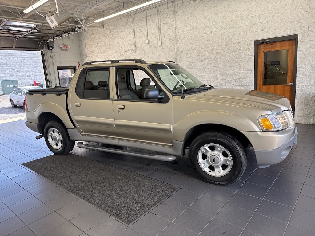 Used 2003 Ford Explorer Sport Trac XLT SUV
