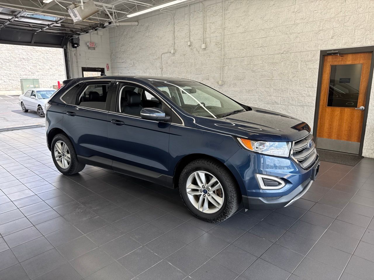 2017 Ford Edge