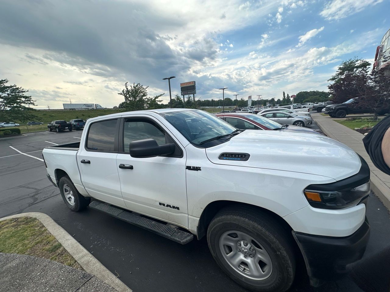 2025 RAM 1500 Tradesman 4x4 Crew Cab 5'7's photo