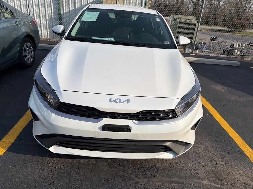 Used 2024 Kia Forte LXS Sedan