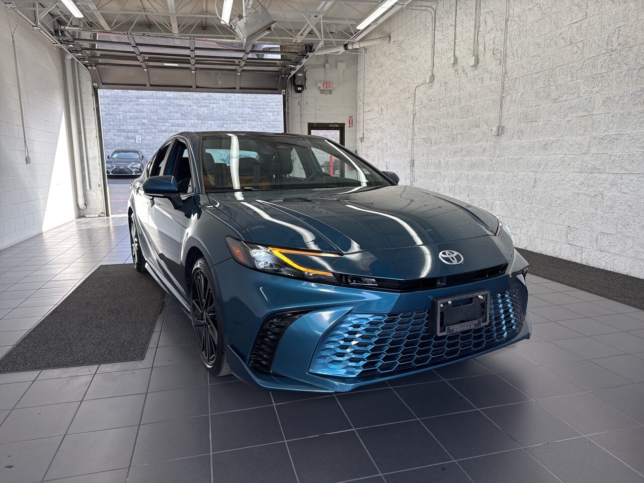 2025 Toyota Camry XSE photo 2