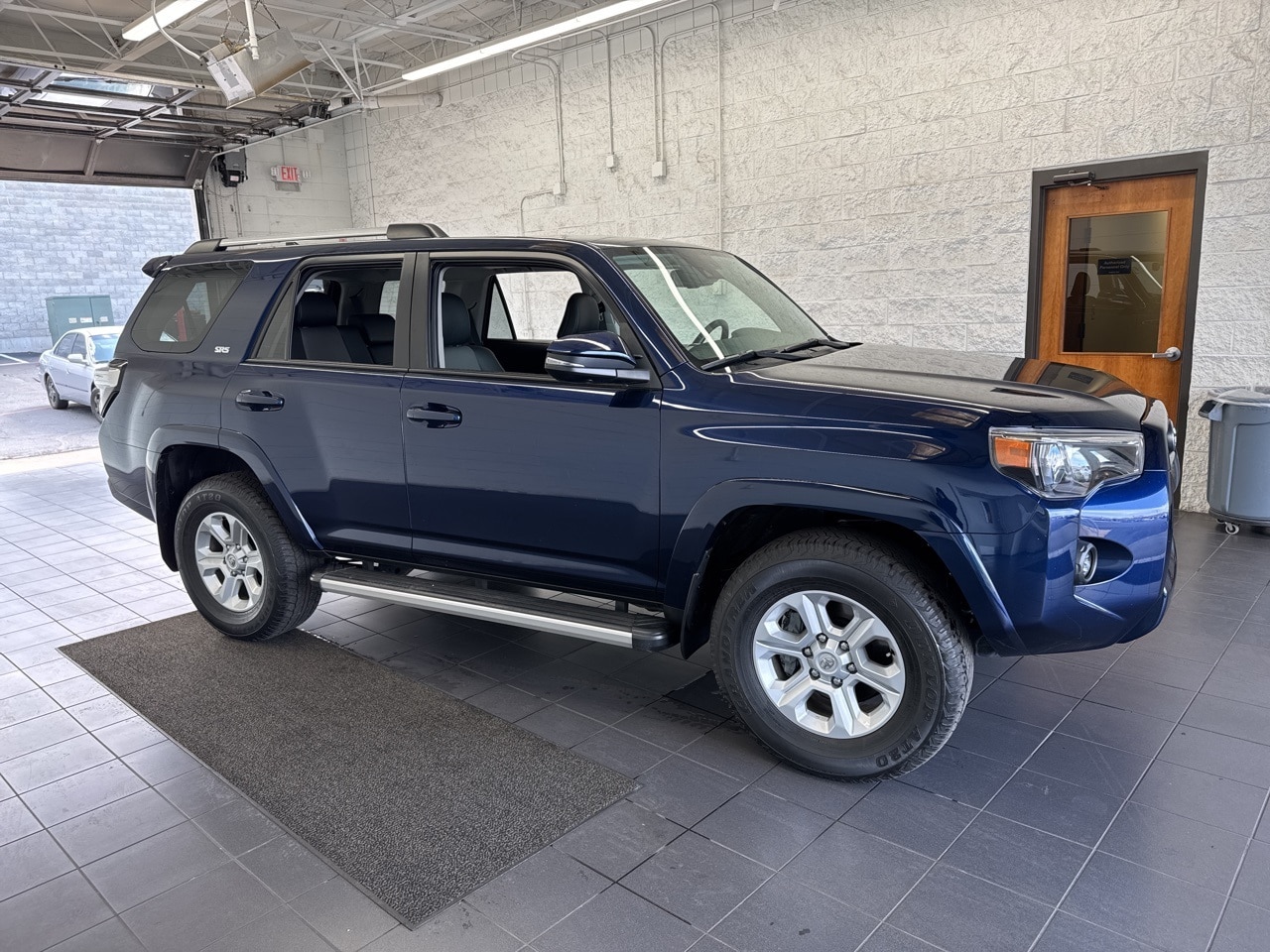 2023 Toyota 4Runner SR5 Premium 4WD