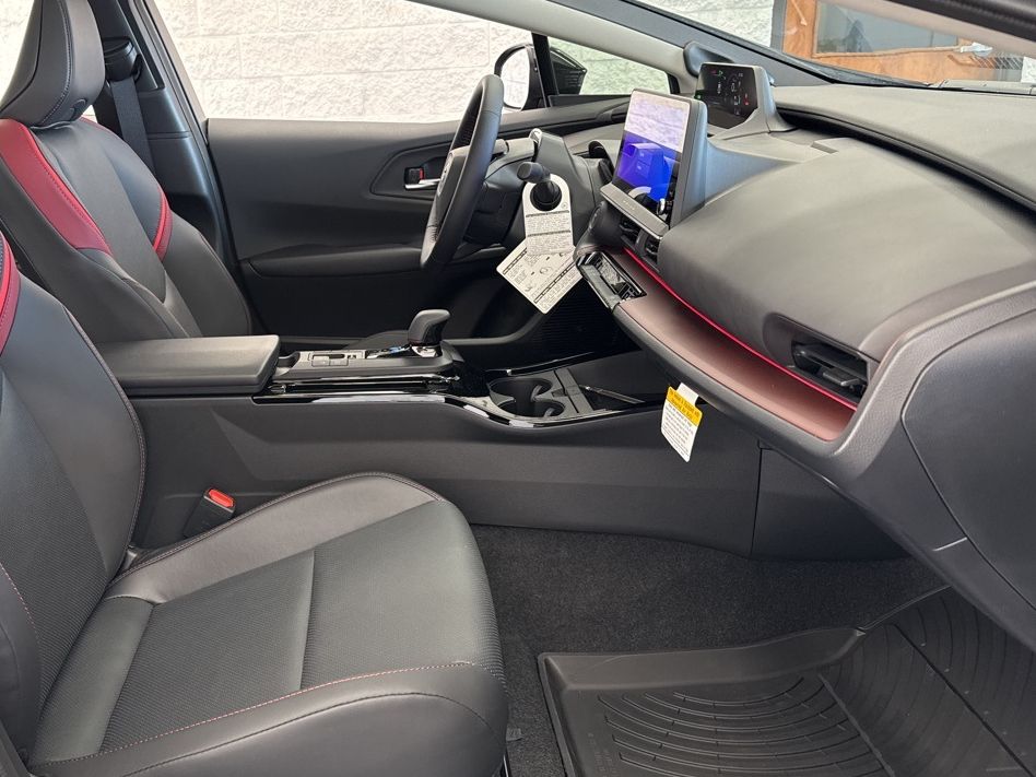 2026 Toyota Prius Plug-in Hybrid XSE Premium - Photo 50