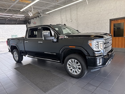 2023 GMC Sierra 3500HD Denali Truck