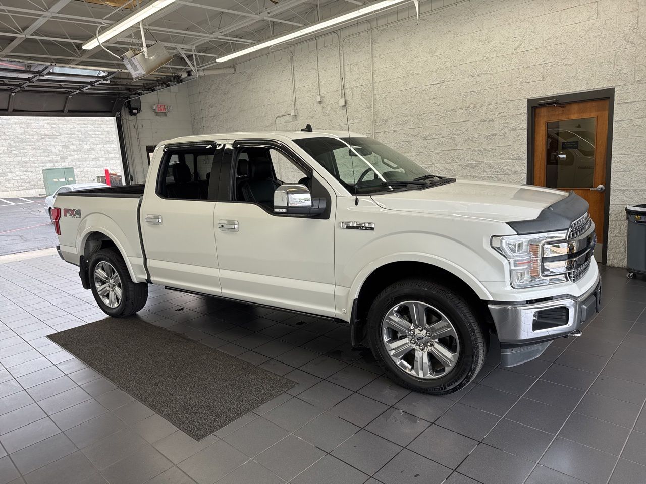 2020 Ford F-150 Lariat 4x4 SuperCrew 5-1/2 Box's photo