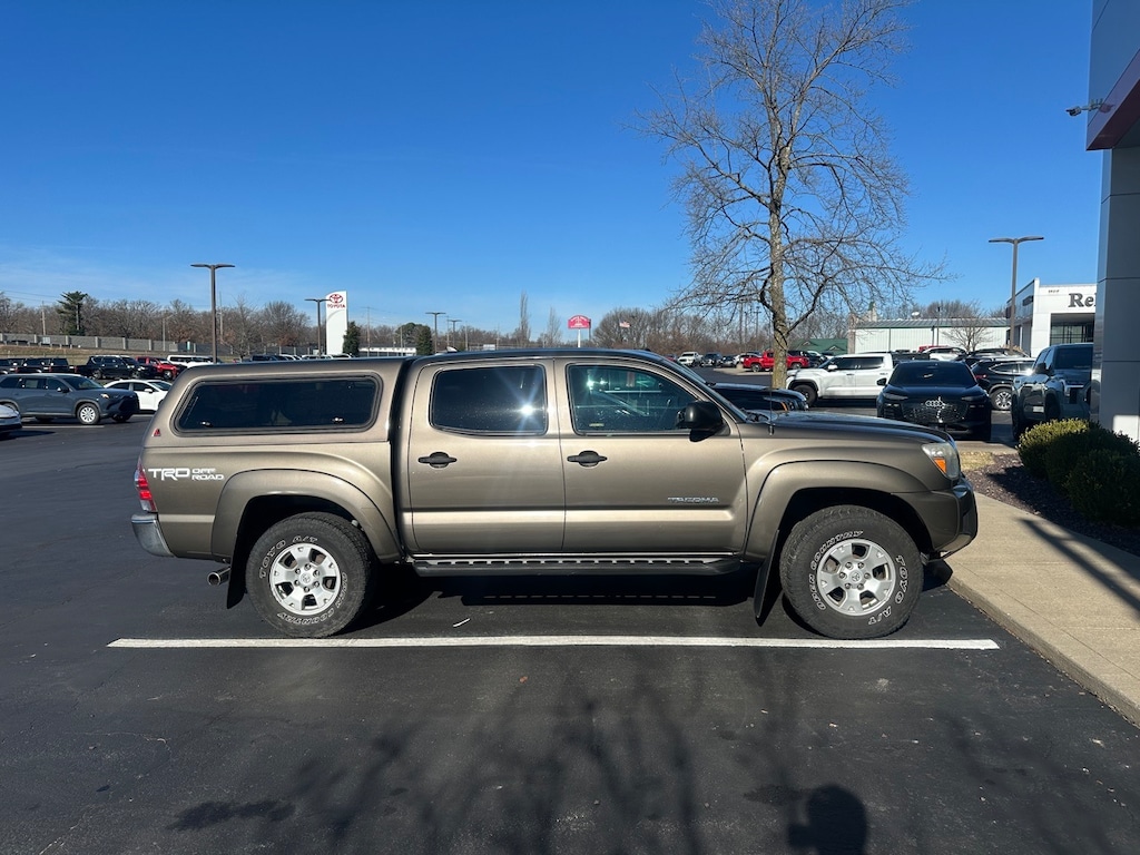 Used 2015 Toyota Tacoma Base Truck