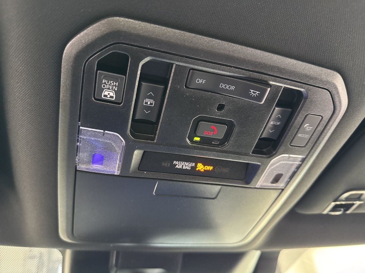 2026 Toyota Tundra Platinum - Photo 36