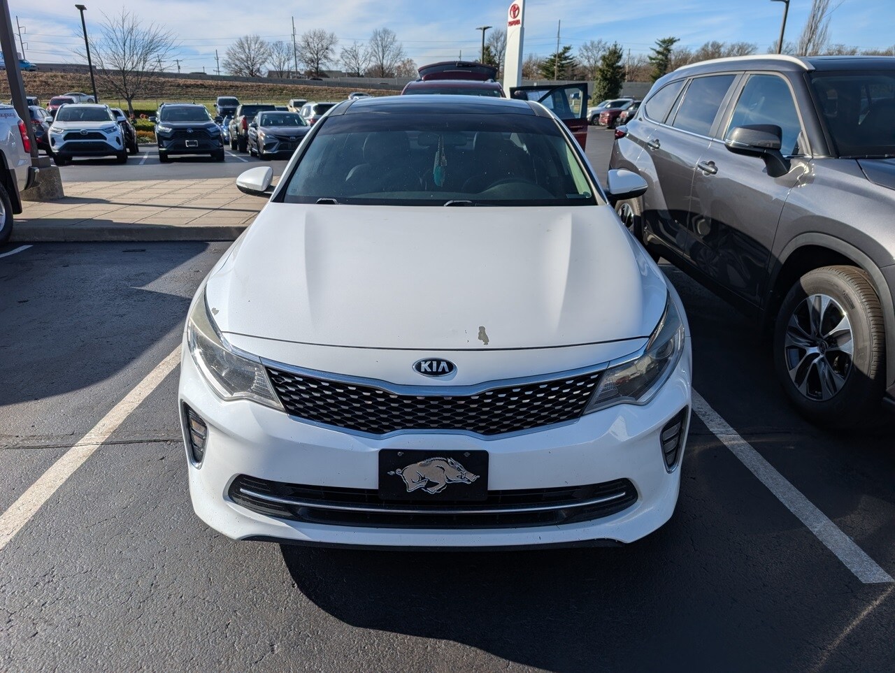 2018 Kia Optima S photo 2