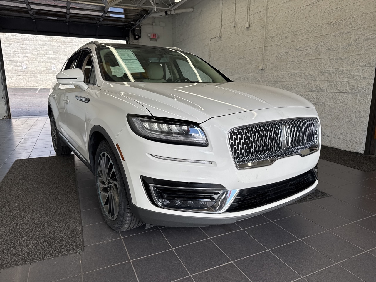 Used 2020 Lincoln Nautilus Reserve with VIN 2LMPJ8K95LBL30354 for sale in Springfield, MO
