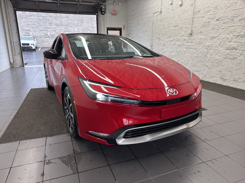 New 2026 Toyota Prius Plug-In Hybrid XSE Premium Hatchback