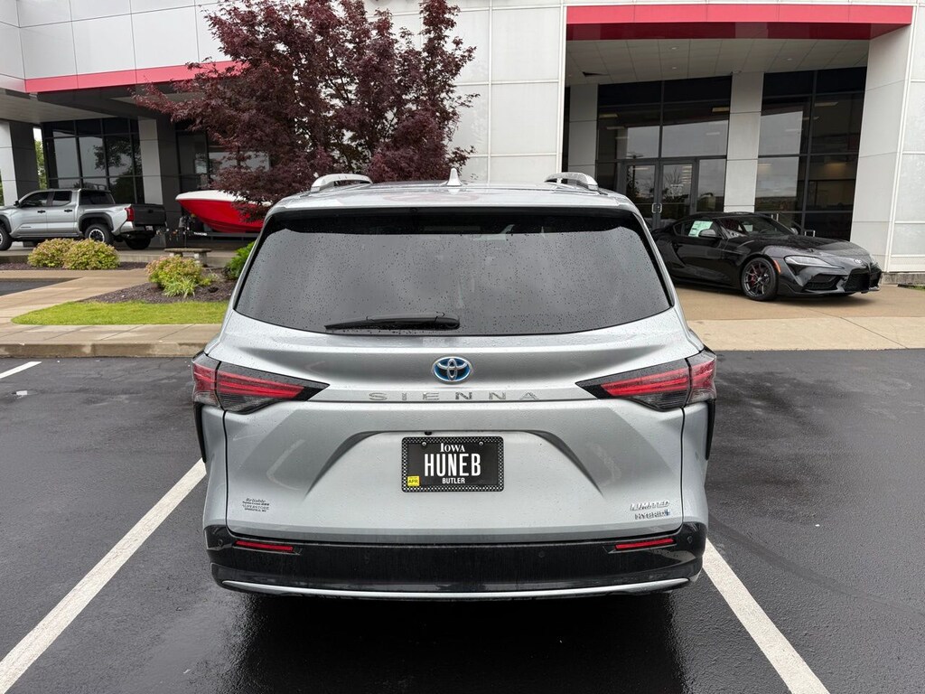Used 2024 Toyota Sienna Limited Minivan/Van