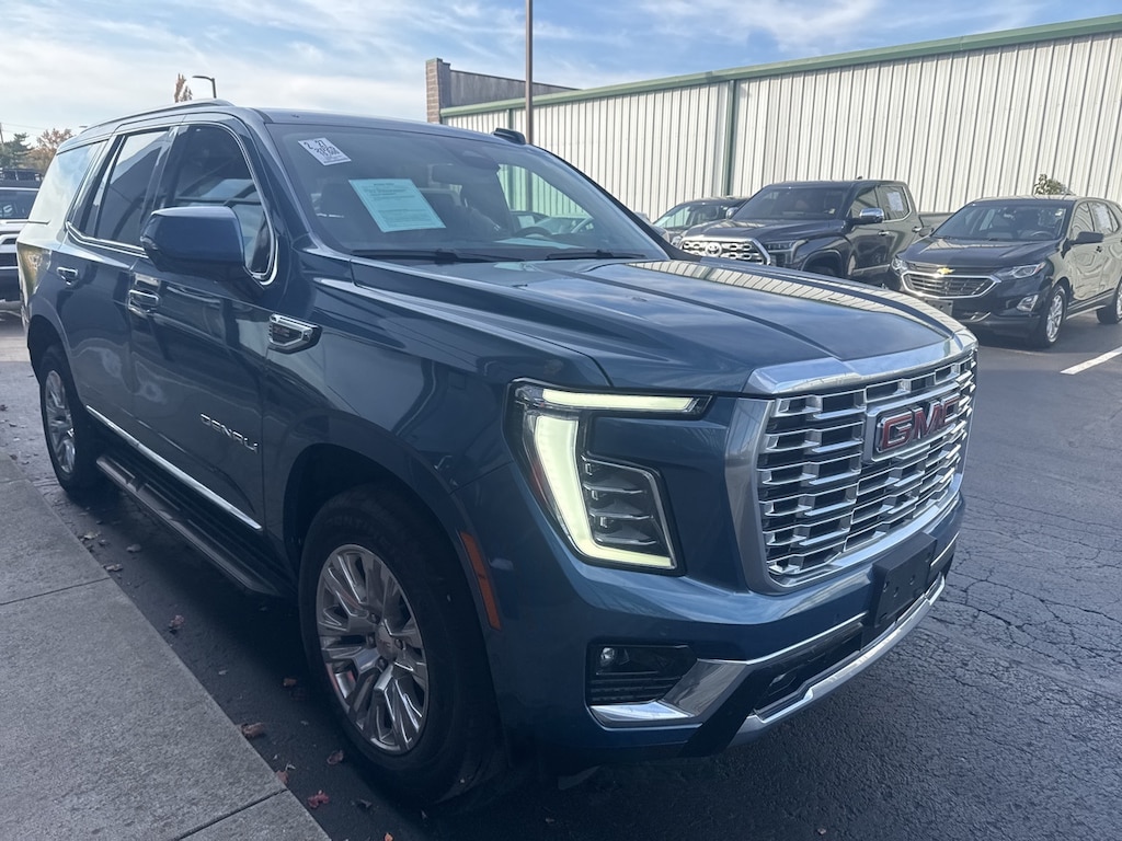 Used 2025 GMC Yukon Denali SUV