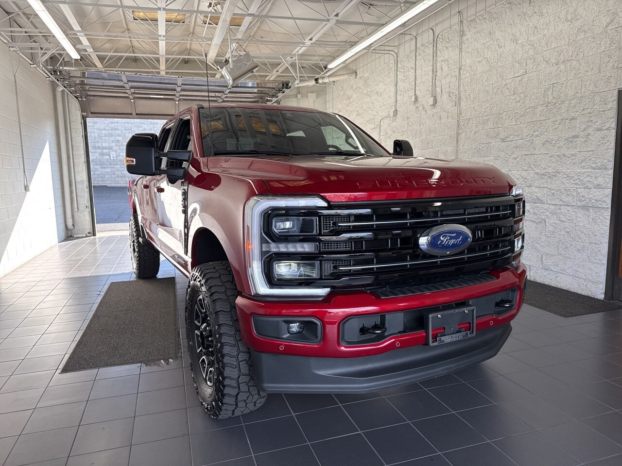 2025 Ford F-250 photo 2