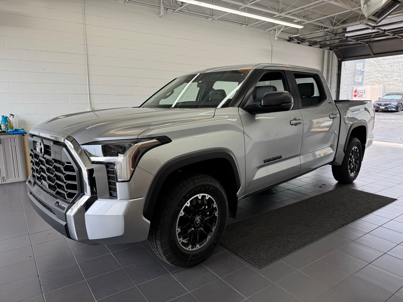 2026 Toyota Tundra SR5 photo 4