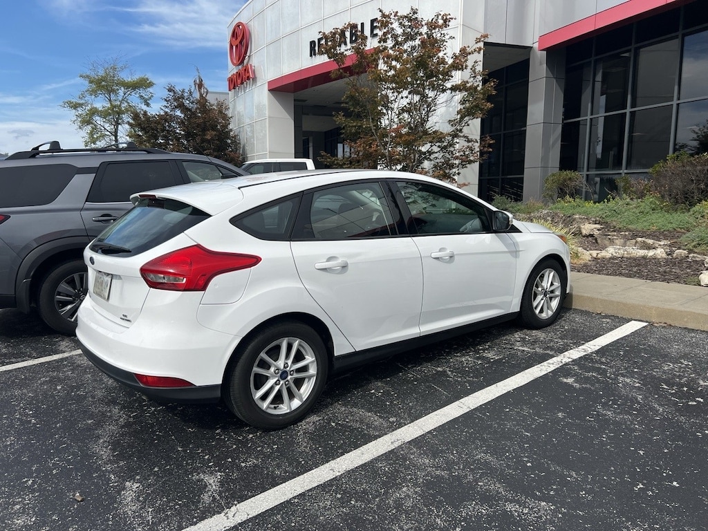 Used 2015 Ford Focus SE Hatchback