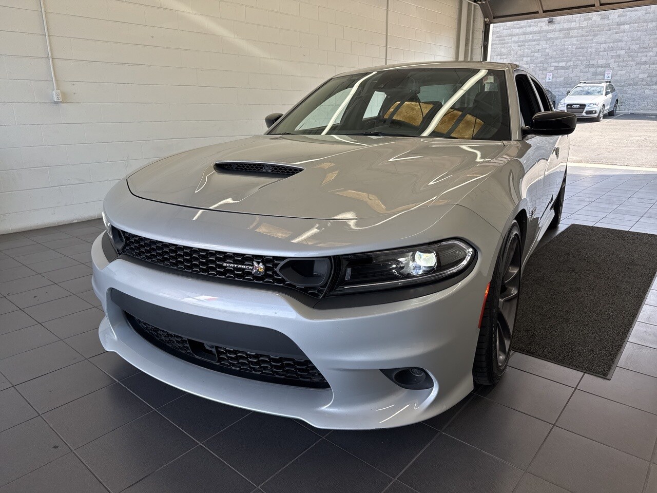 2023 Dodge Charger R/T Scat Pack photo 3