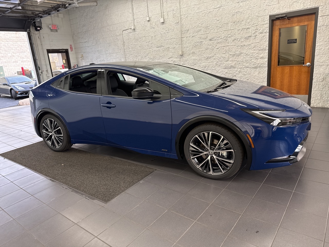 2026 Toyota Prius XLE's photo