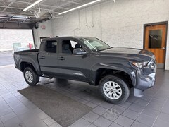 2026 Toyota Tacoma SR5 Truck Double Cab