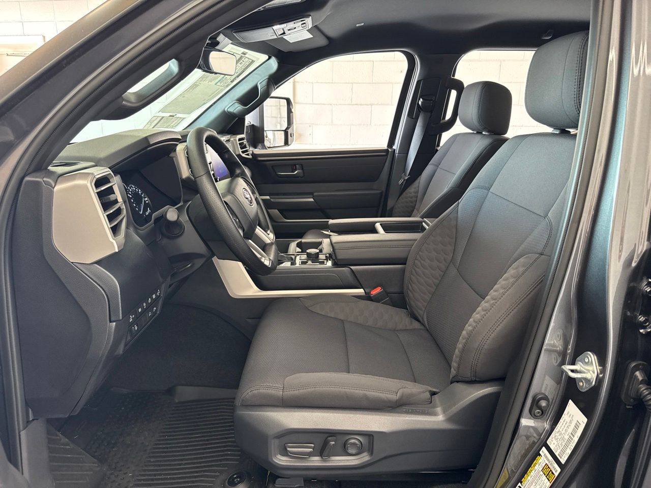 2026 Toyota Tundra SR5 - Photo 13
