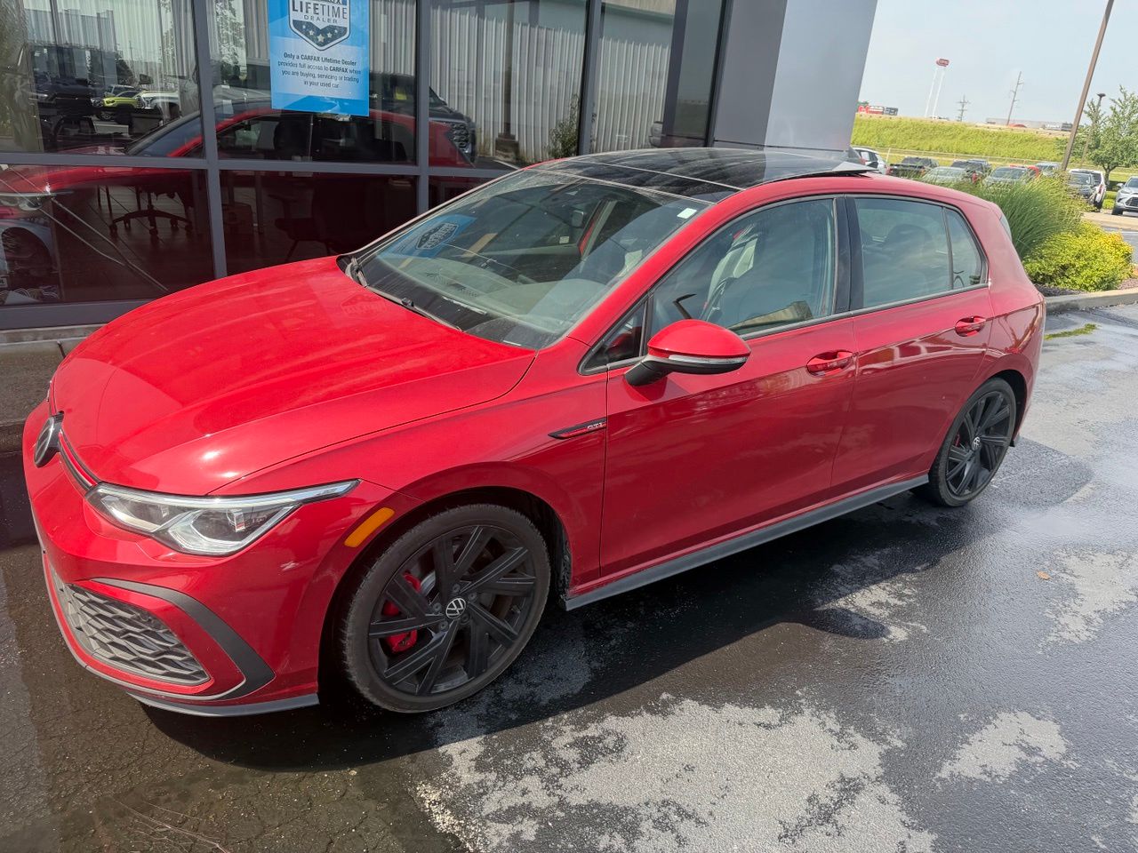 2022 Volkswagen Golf GTI 2.0T SE FWD