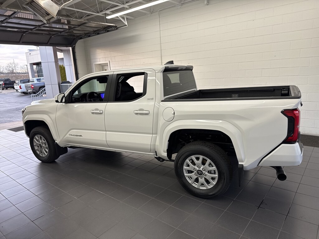 New 2026 Toyota Tacoma SR5 Truck Double Cab