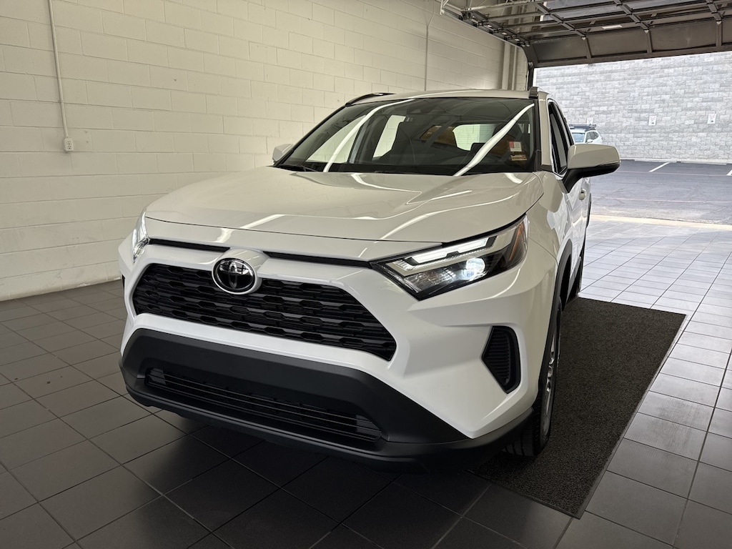 Used 2025 Toyota RAV4 XLE SUV