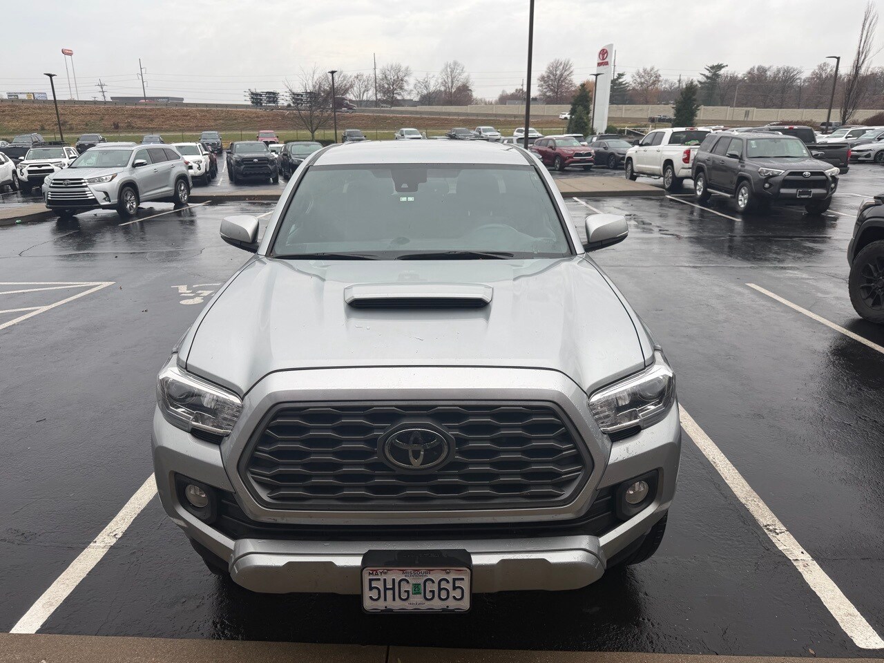 2023 Toyota Tacoma TRD Sport photo 3