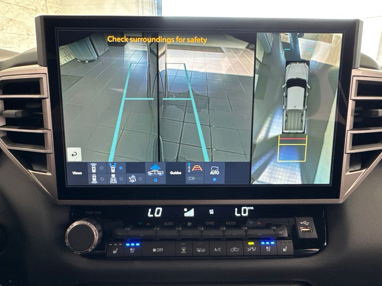 2026 Toyota Tundra Limited - Photo 27