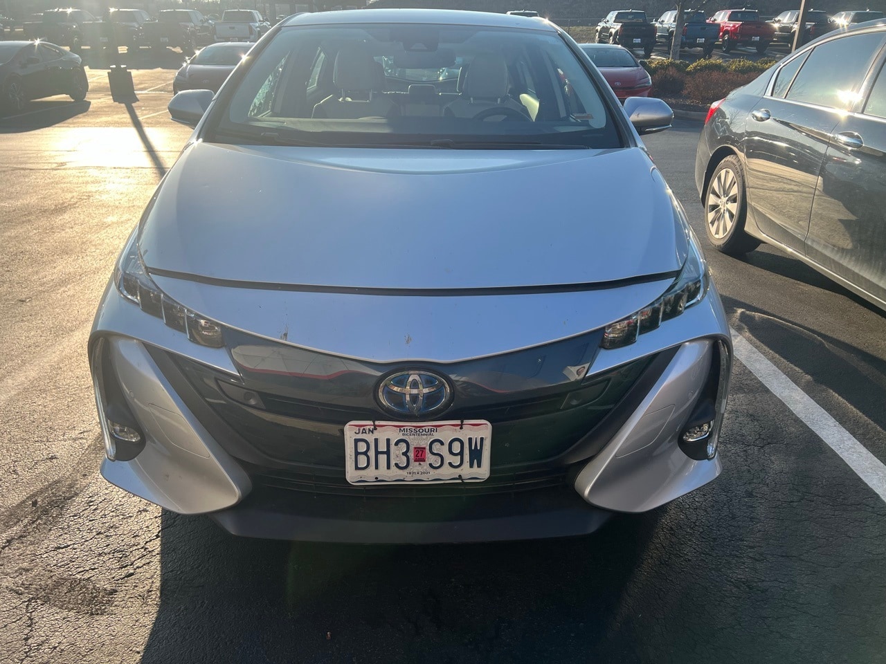 2021 Toyota Prius Prime Limited's photo