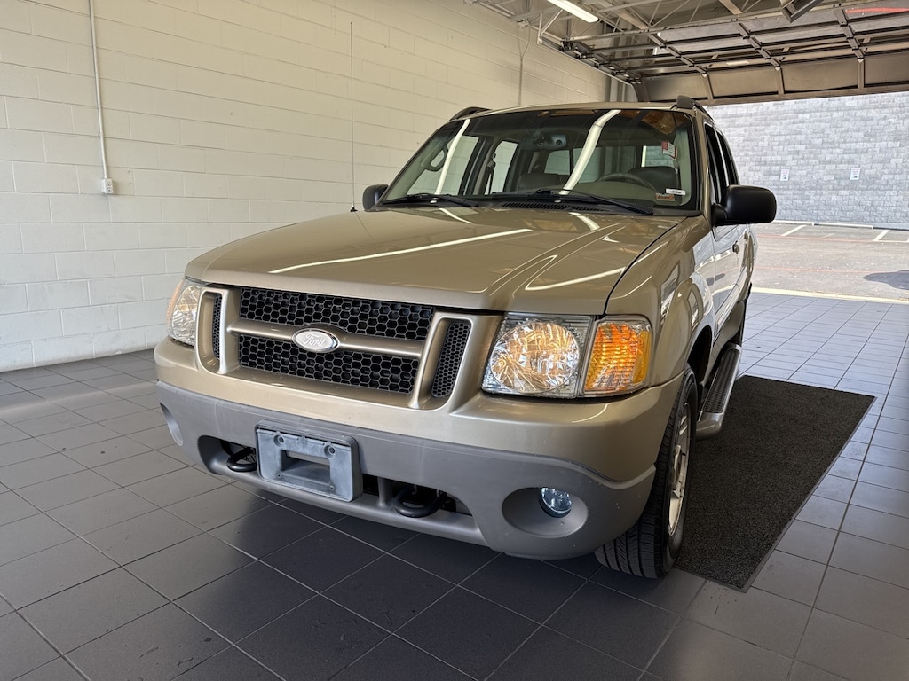 Used 2003 Ford Explorer Sport Trac XLT SUV