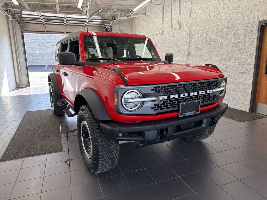 Used 2024 Ford Bronco Badlands SUV