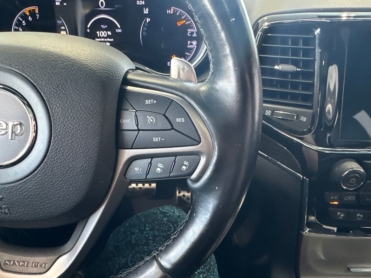 2021 Jeep Grand Cherokee Overland - Photo 22