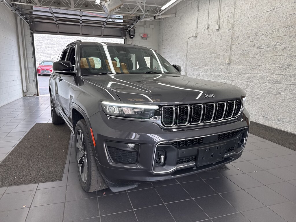 Used 2021 Jeep Grand Cherokee L Overland SUV