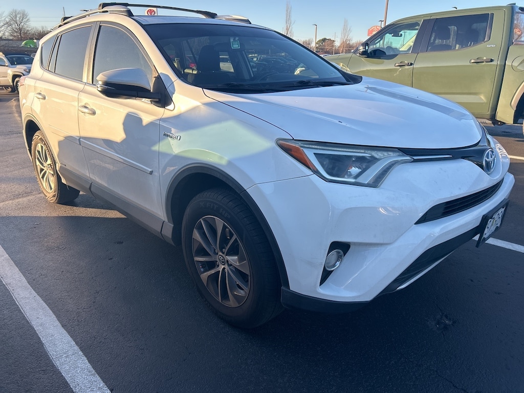 Used 2016 Toyota RAV4 Hybrid XLE SUV