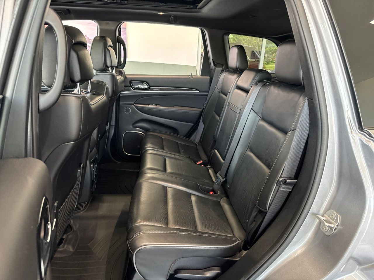 2021 Jeep Grand Cherokee Overland - Photo 38