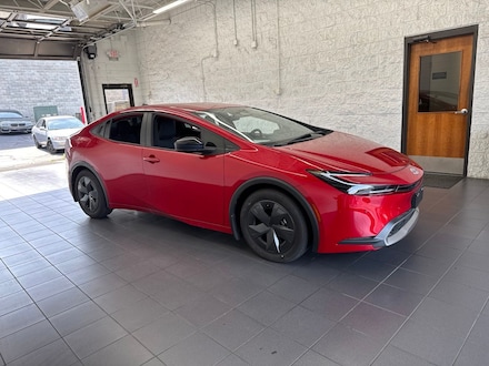 2026 Toyota Prius Plug-In Hybrid SE Hatchback