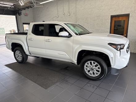 2025 Toyota Tacoma SR5 Truck Double Cab