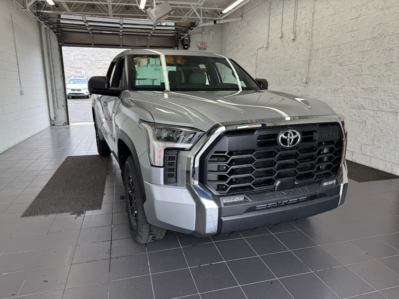 2026 Toyota Tundra SR5 photo 2