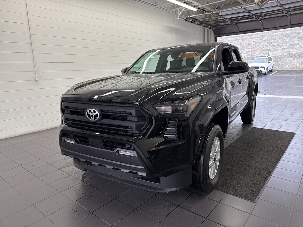 New 2025 Toyota Tacoma SR5 Truck Double Cab