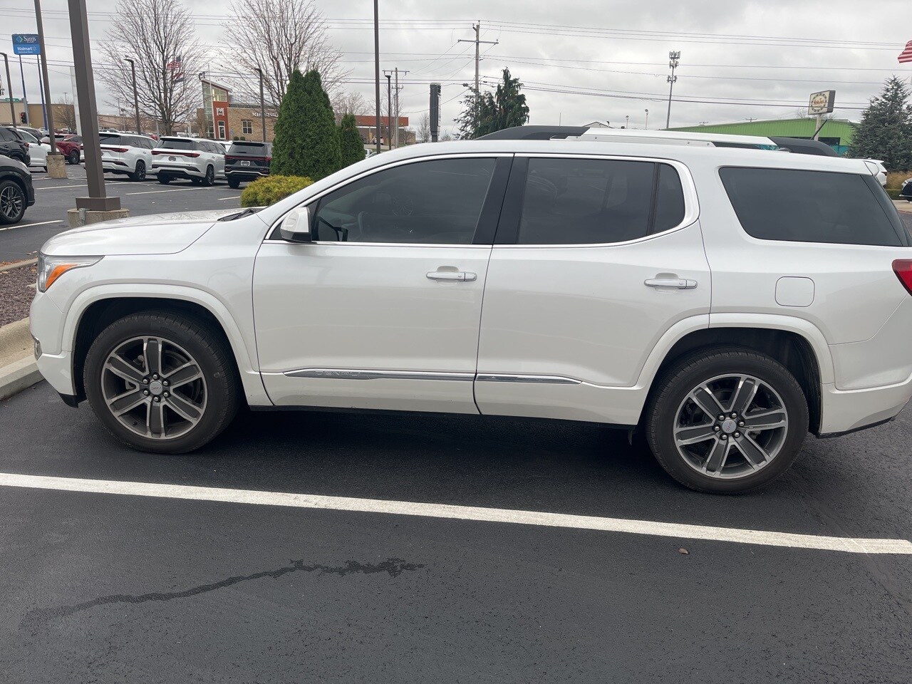 2017 Gmc Acadia Denali photo 4