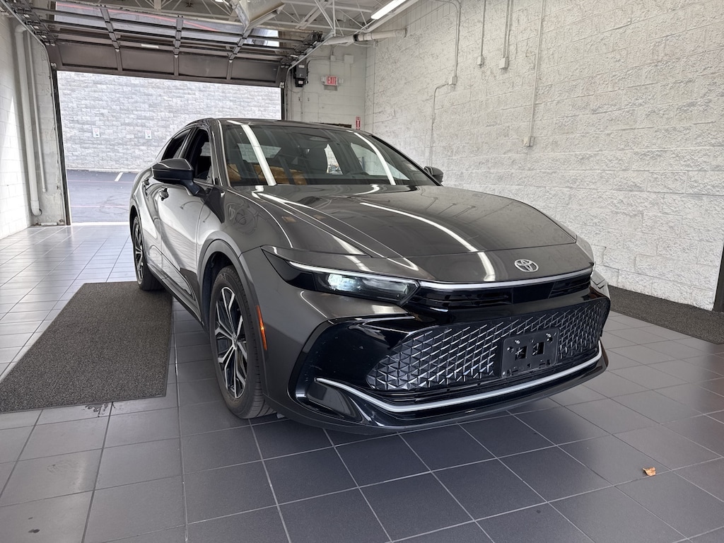 Used 2023 Toyota Crown XLE Sedan